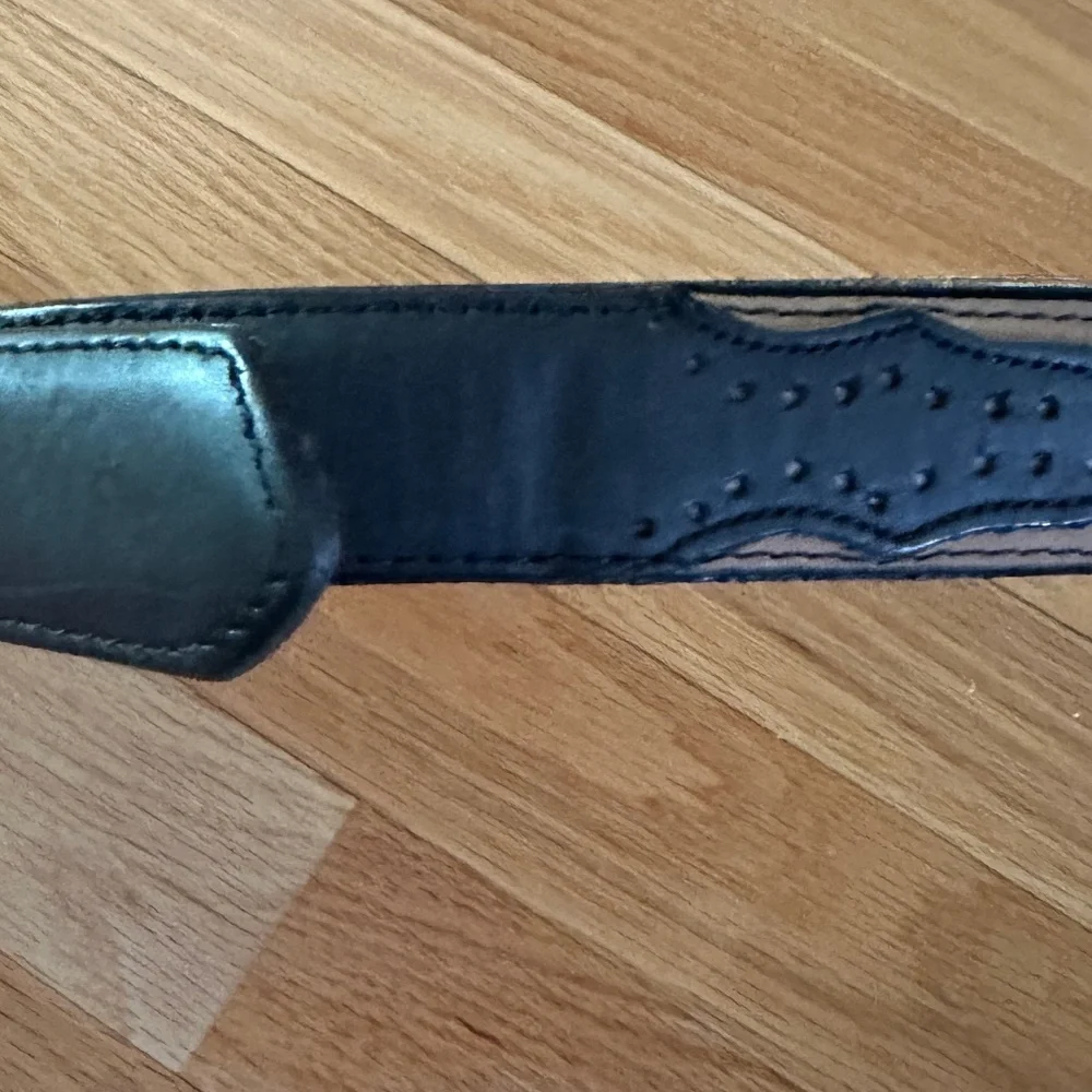 NWOT Western Cowboy Boys Leather Belt Black Brown Size 22